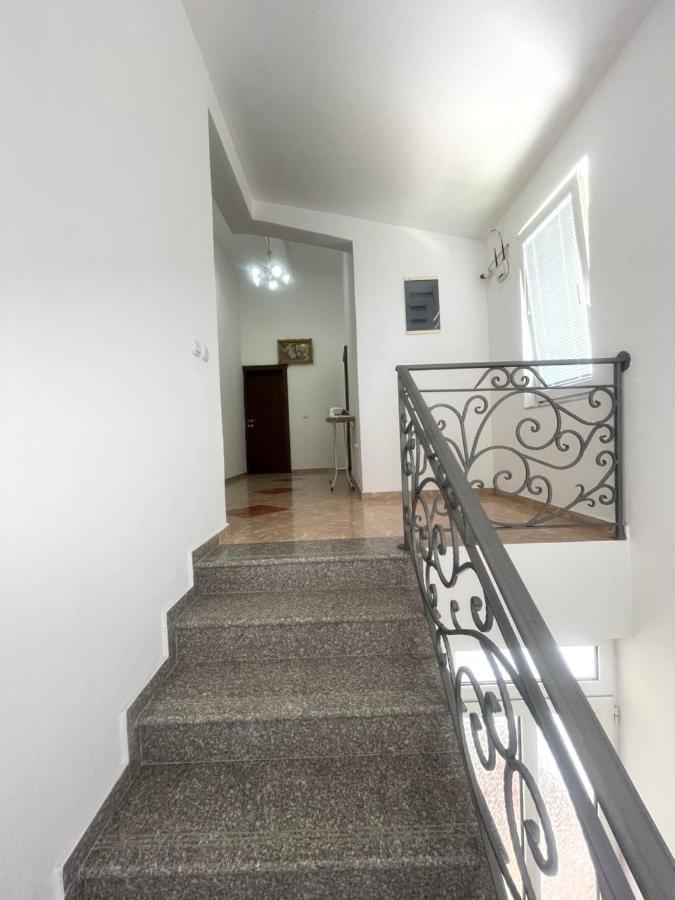Kasneci Apartments 울친 외부 사진