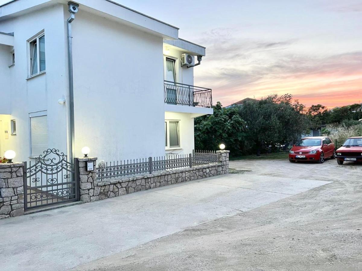 Kasneci Apartments 울친 외부 사진