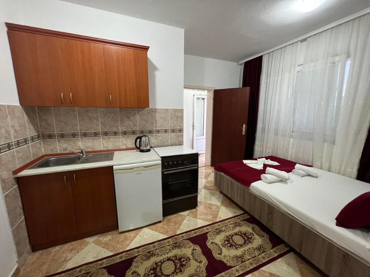 Kasneci Apartments 울친 외부 사진