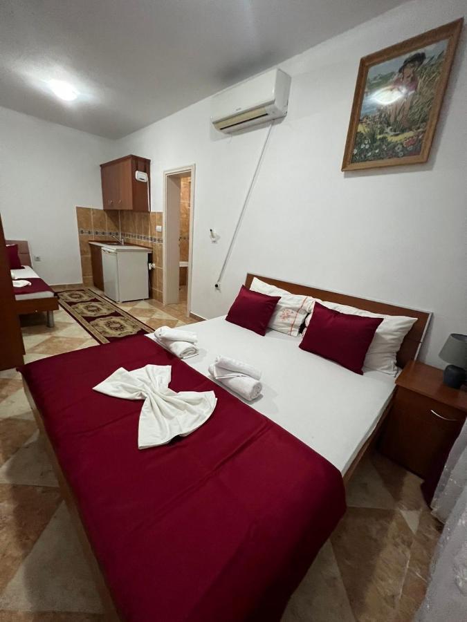 Kasneci Apartments 울친 외부 사진